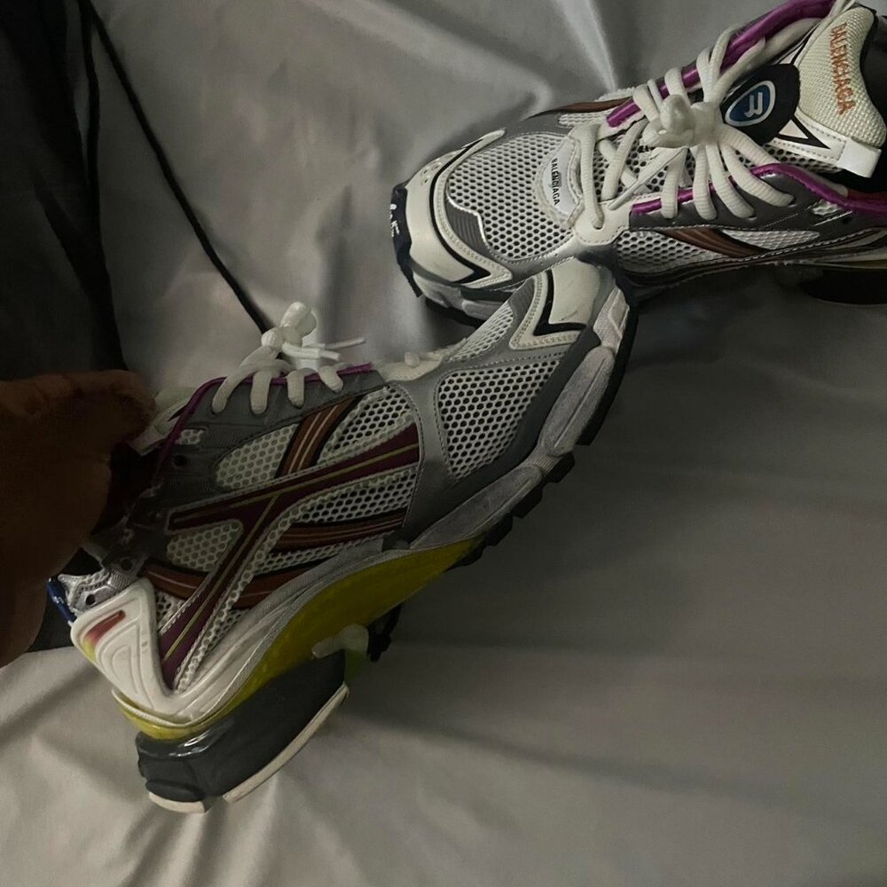 Balenciaga sneakers - Picture 5 of 6